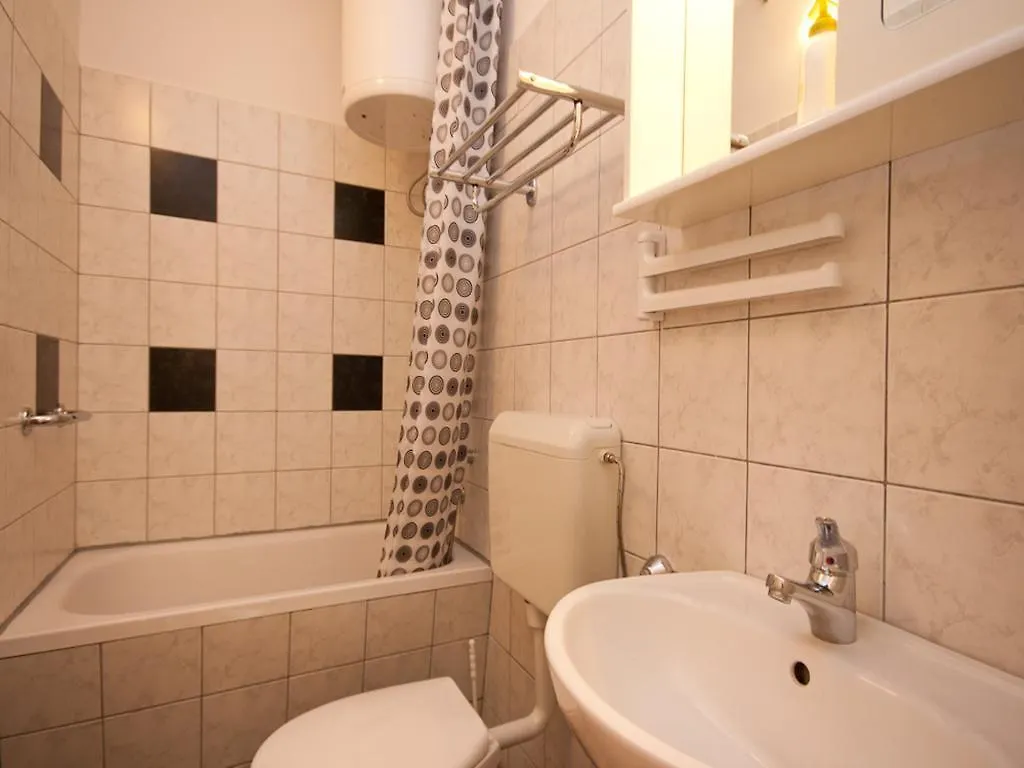 Apartments Tomasic Башка
